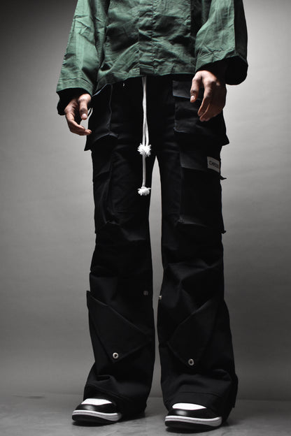 UNRELEASED PANTS (BLACK)
